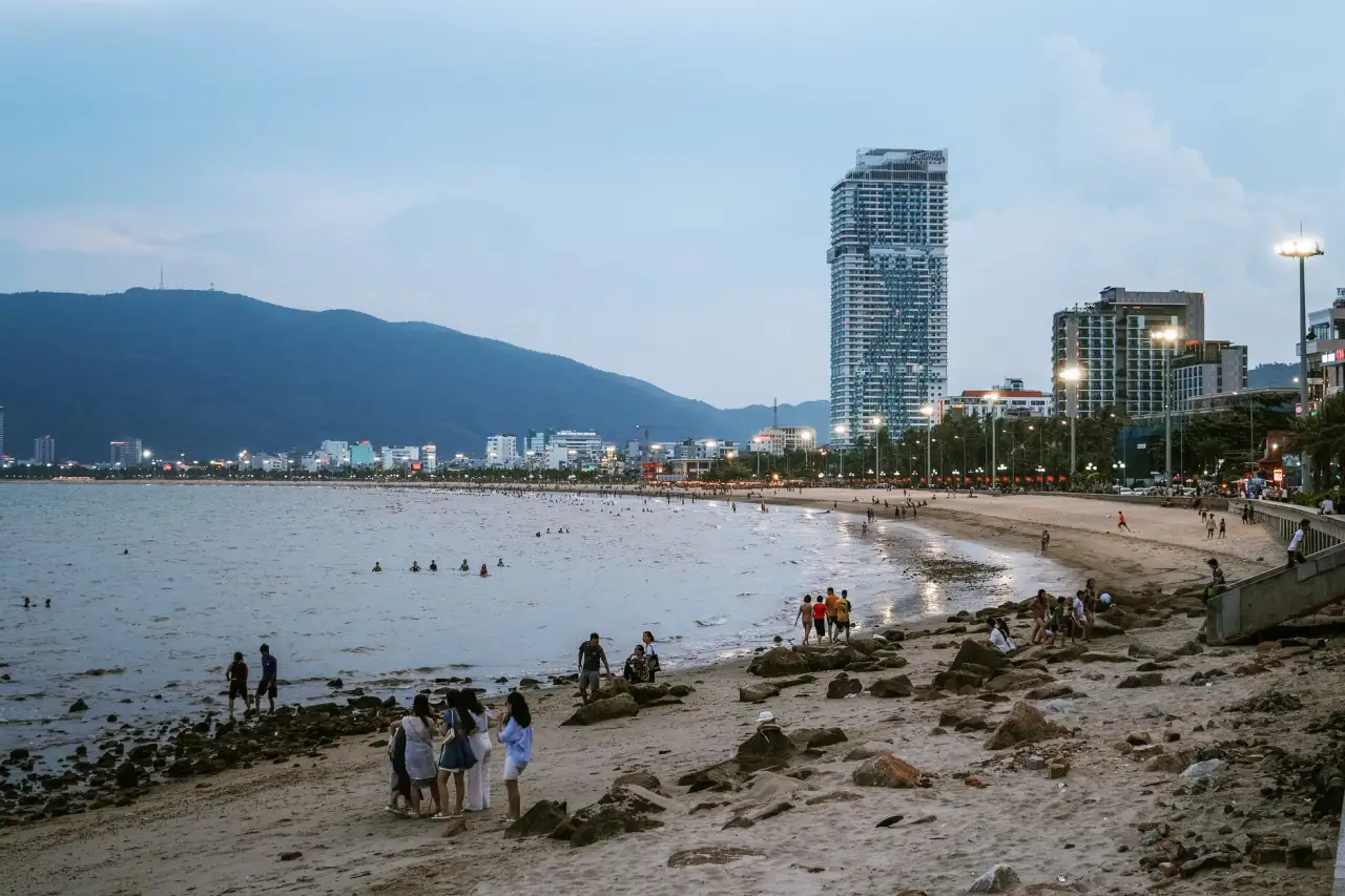 塑料管道与管件选型对比：保障市政项目长期运行可靠性的关键