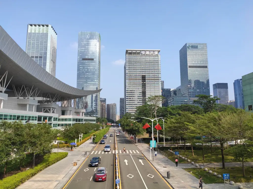 聊城亿特管业解读:塑料管材管件在建筑工程给排水系统中的选型要点